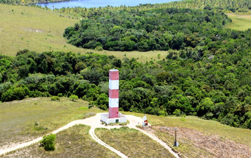 Guia de Maraú - Farol de Taipu
