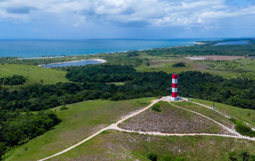 Guia de Maraú - Farol de Taipu