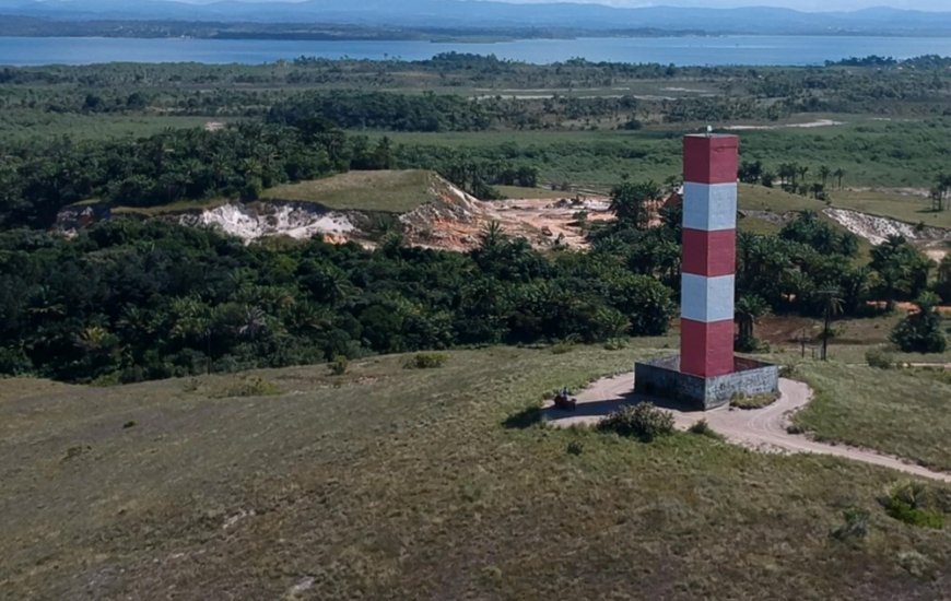 Guia de Maraú - Farol de Taipu