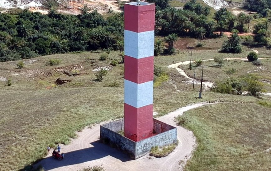 Guia de Maraú - Farol de Taipu