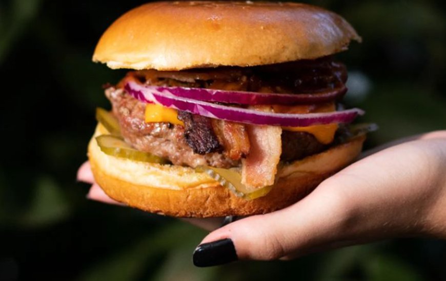 Guia de Maraú - Capitão Carnudo Burger
