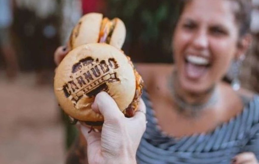 Guia de Maraú - Capitão Carnudo Burger