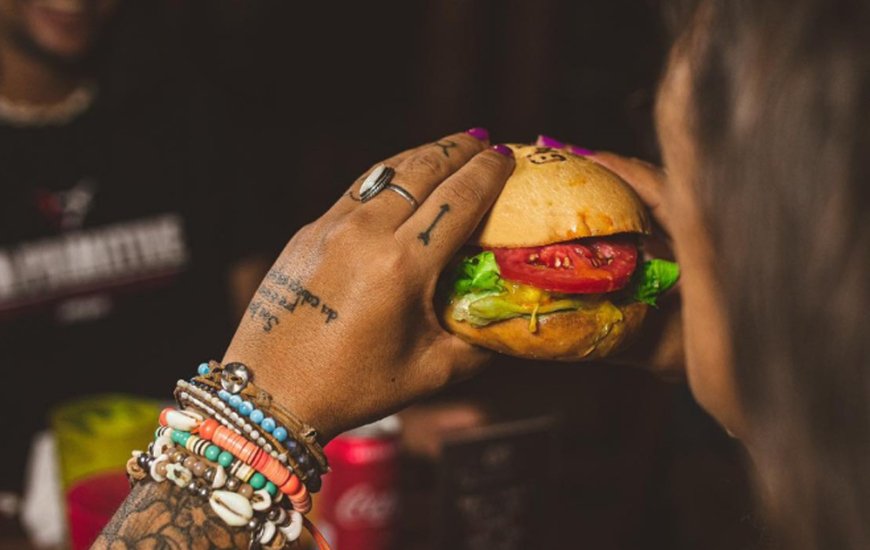 Guia de Maraú - Capitão Carnudo Burger