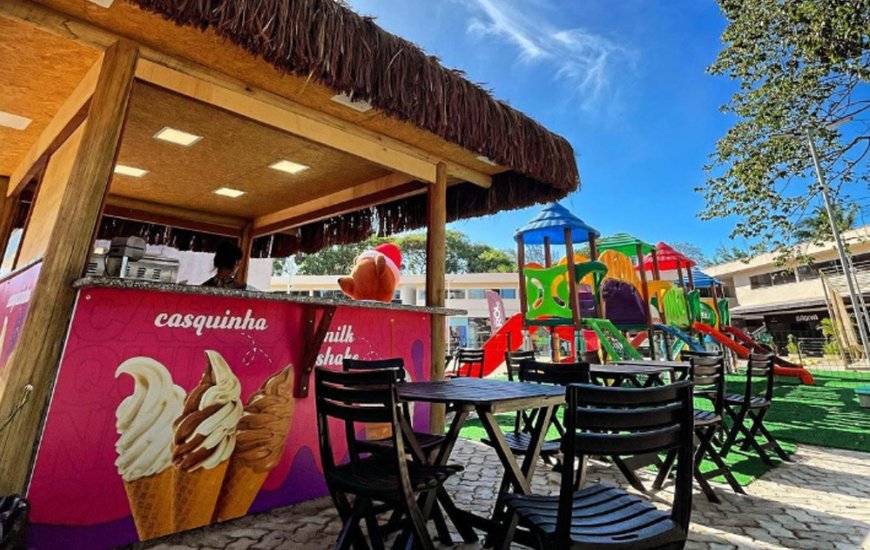 Guia de Maraú - Farolzinho BG Sorvete, Açaí e Parquinho
