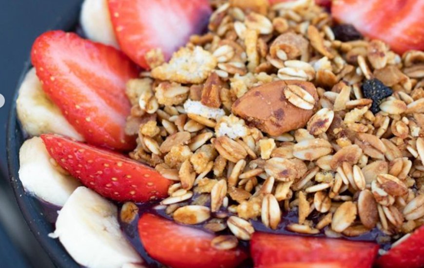 Guia de Maraú - Farolzinho BG Sorvete, Açaí e Parquinho