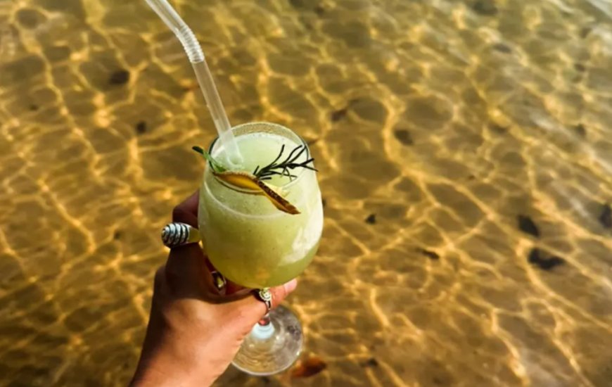 Guia de Maraú - Pontal Carapitangui Praia Bar