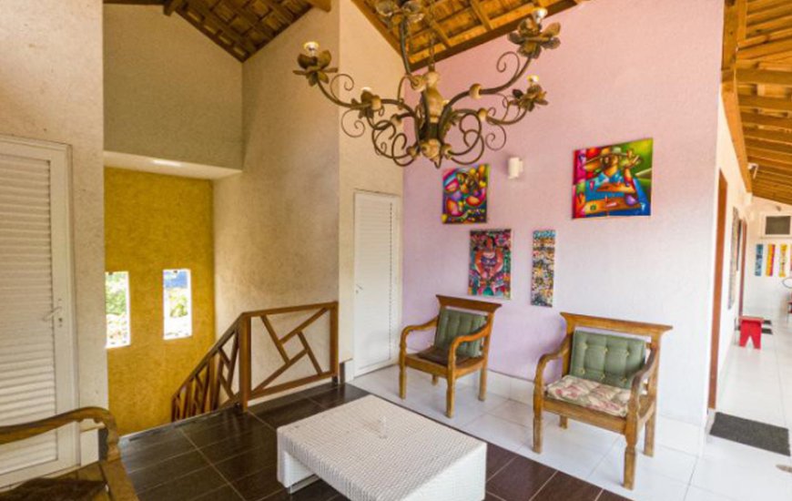 Guia de Maraú - Galeria e Suítes Canto do Sol