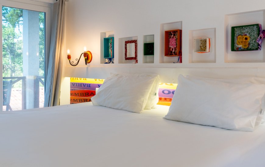 Guia de Maraú - Galeria e Suítes Canto do Sol