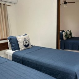 Guia de Maraú - Suíte Quádrupla Térrea - Pousada Oceâno Atlântico