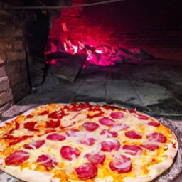 Lá em Shirley Pizzaria