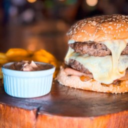 Península Hamburgueria